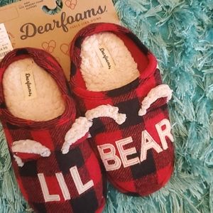 nwt kid red/black checkered 13/1 slippers dearform